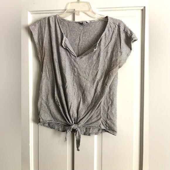 Lucky Brand Top - Picture 1 of 3